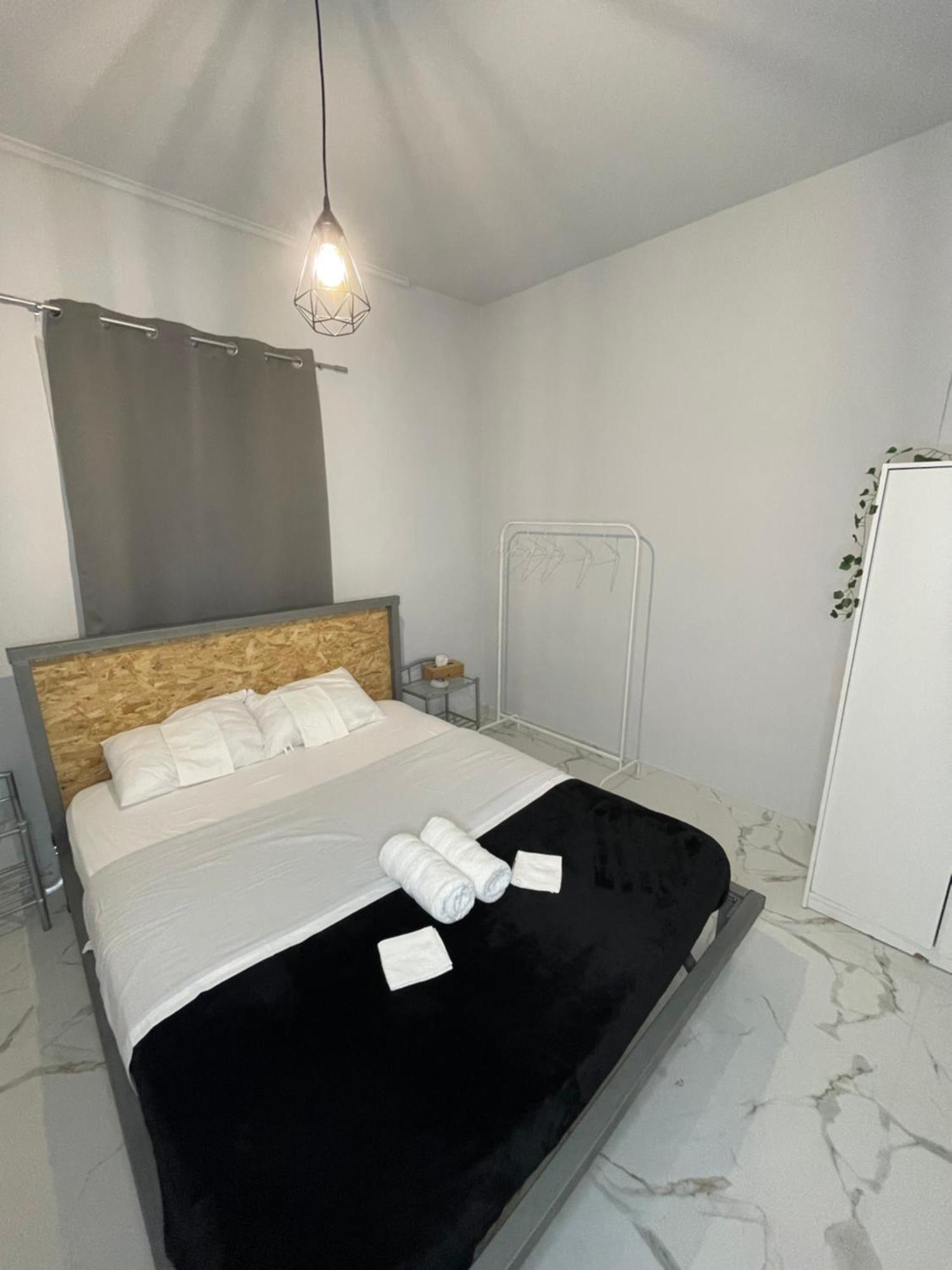 Апартаменти Airpoint Renovated Артеміда Екстер'єр фото