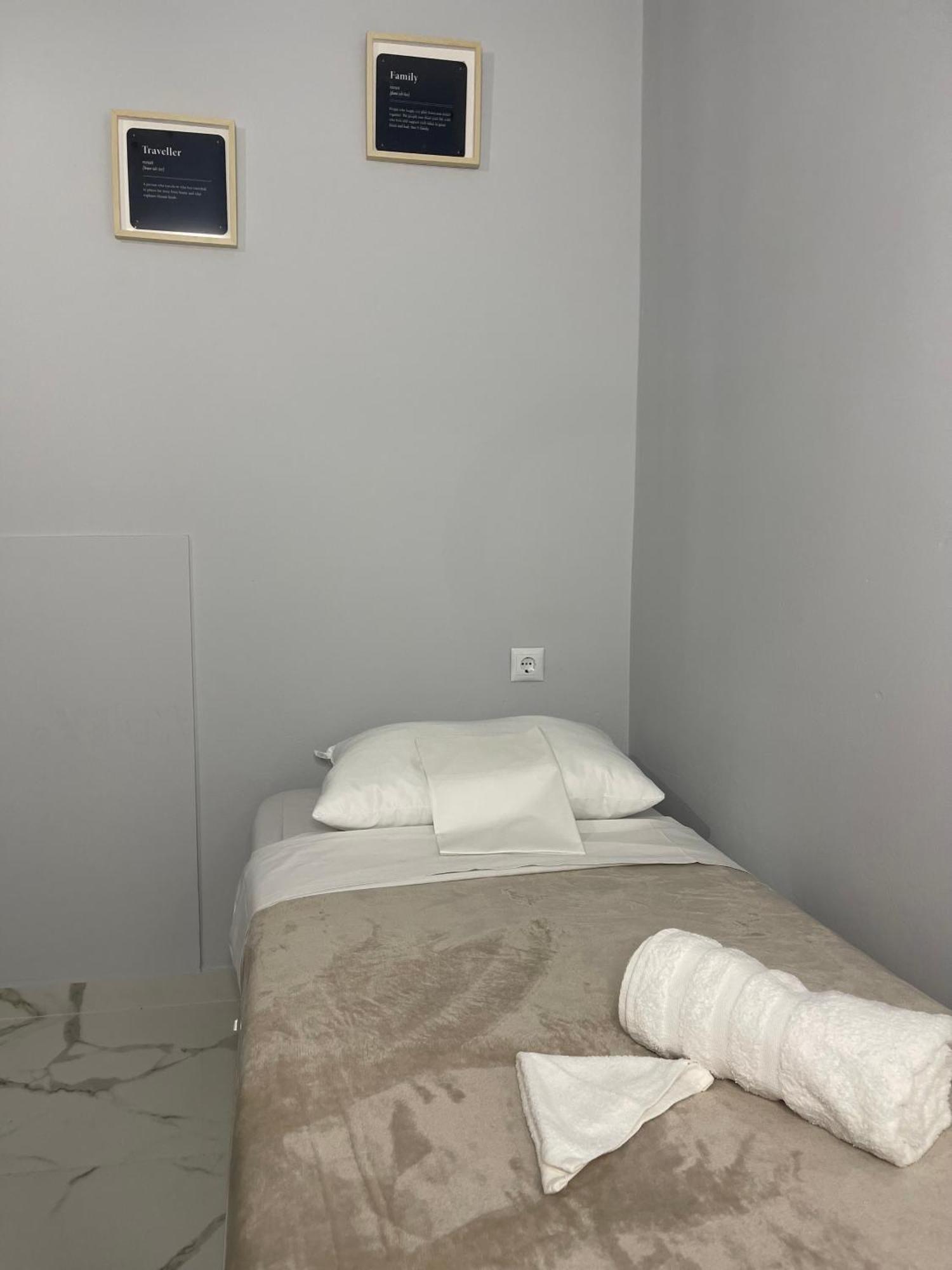 Апартаменти Airpoint Renovated Артеміда Екстер'єр фото